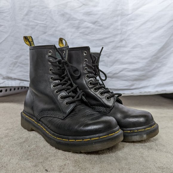 Dr Martens 1460 smooth leather ankle boots - Picture 1 of 5